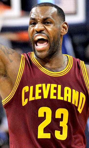 LeBron not looking like himself, but Cavs get 1st win in rout on road